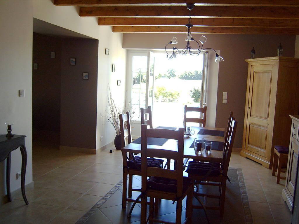 Bed and Breakfast L'Oasis Port-dʼEnvaux Esterno foto