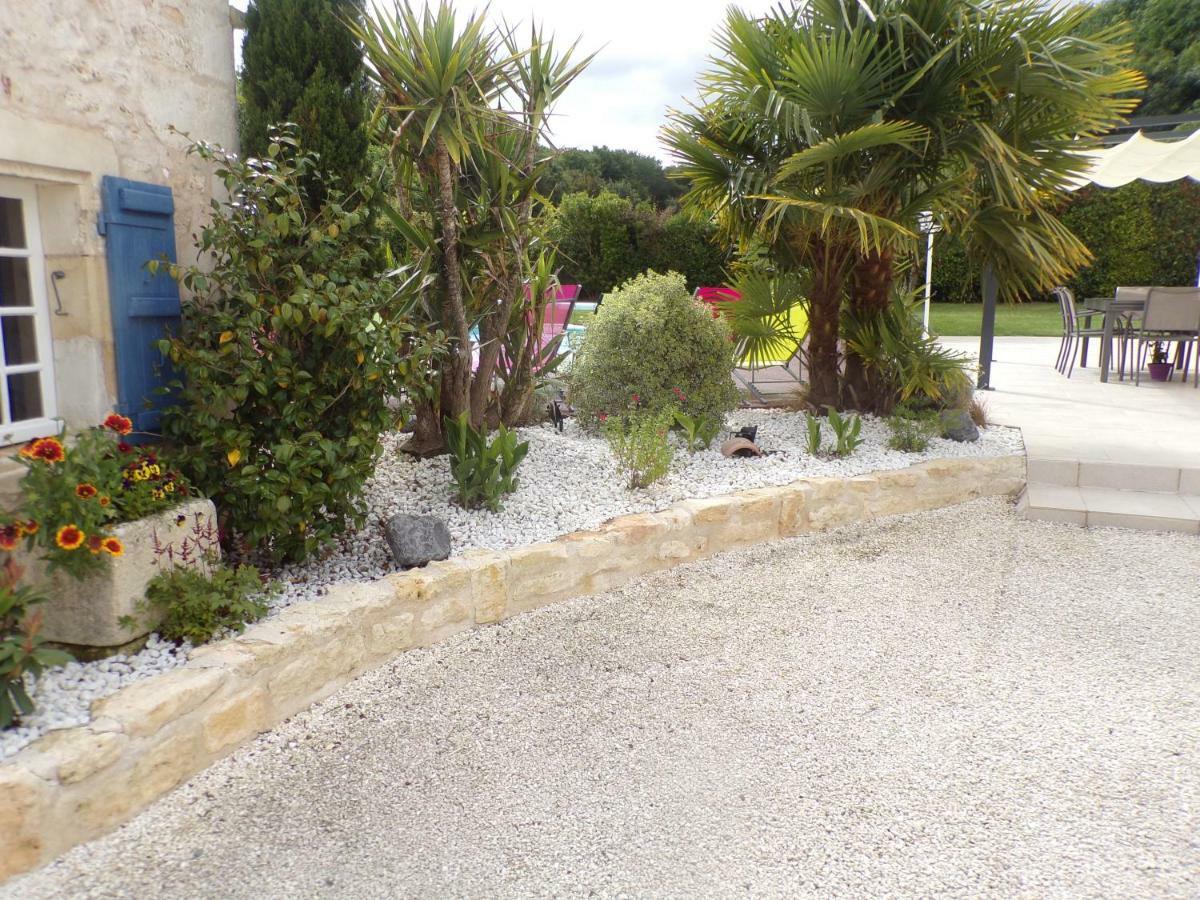 Bed and Breakfast L'Oasis Port-dʼEnvaux Esterno foto