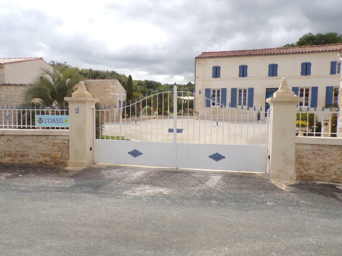 Bed and Breakfast L'Oasis Port-dʼEnvaux Esterno foto