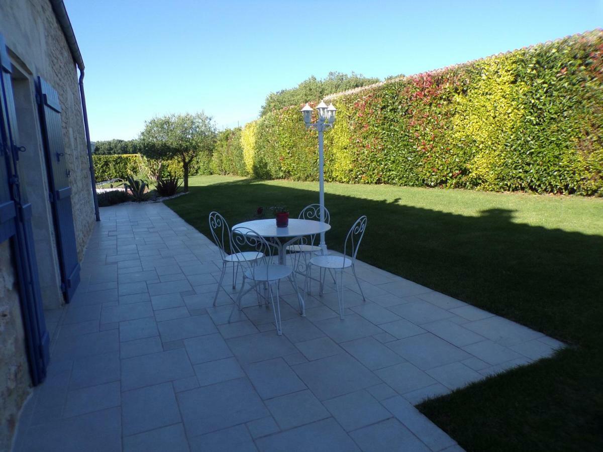 Bed and Breakfast L'Oasis Port-dʼEnvaux Esterno foto